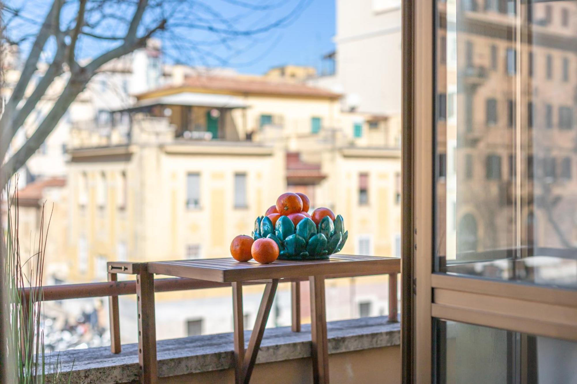 Ych-unique Near Vatican Apartment Rom